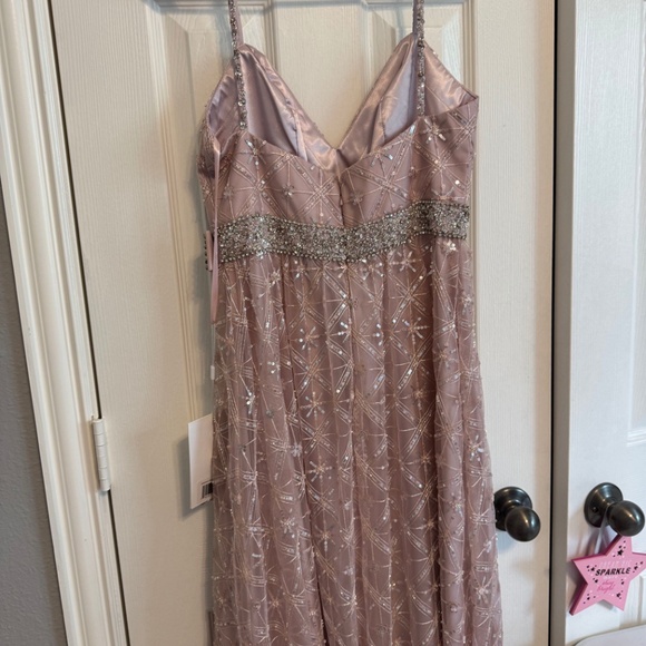 Mac Duggal 68050 Rhinestone Embellished Sweetheart Neckline Gown Size 4